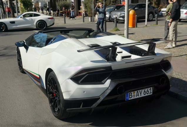 Lamborghini Huracán LP640-4 Performante Spyder