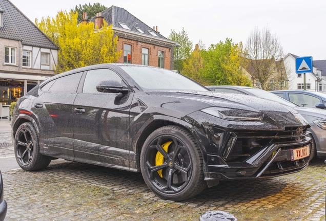 Lamborghini Urus S