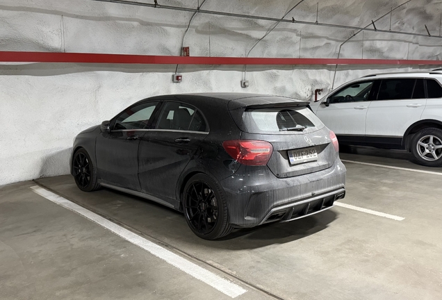 Mercedes-AMG A 45 W176 2015