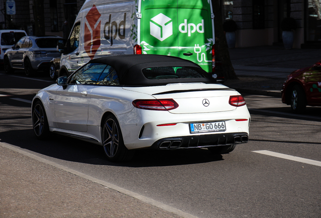 Mercedes-AMG C 63 S Convertible A205 2018