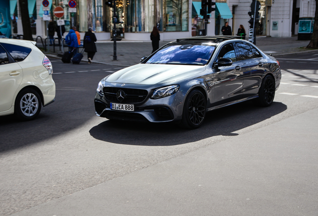 Mercedes-AMG E 63 S W213