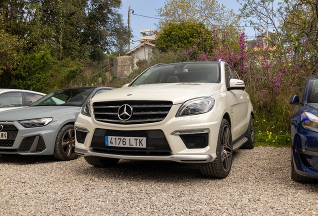 Mercedes-Benz ML 63 AMG W166