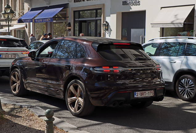 Porsche 95B Macan GTS MkIII