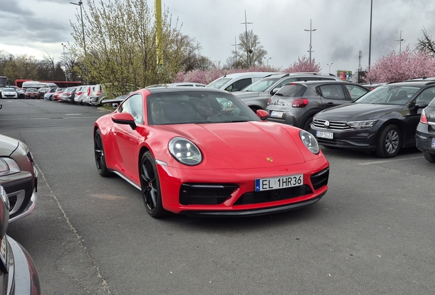 Porsche 992 Carrera 4S MkI