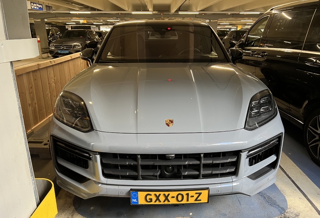 Porsche Cayenne Coupé Turbo E-Hybrid