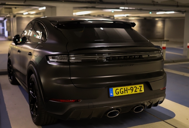 Porsche Cayenne Coupé Turbo E-Hybrid