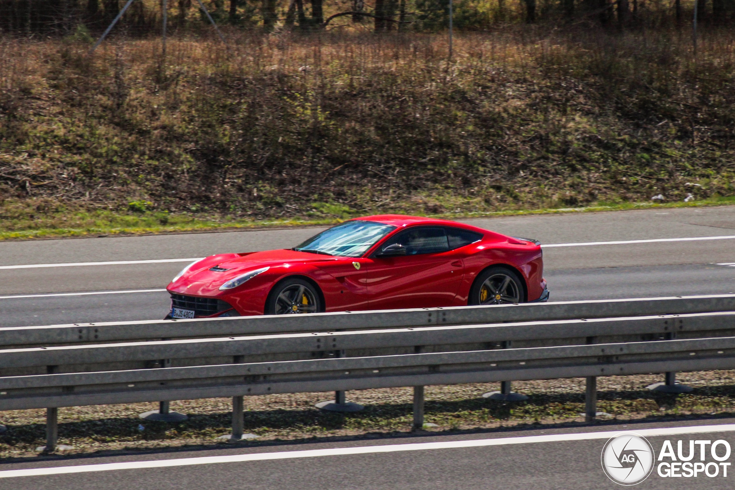 Ferrari F12berlinetta Novitec Rosso