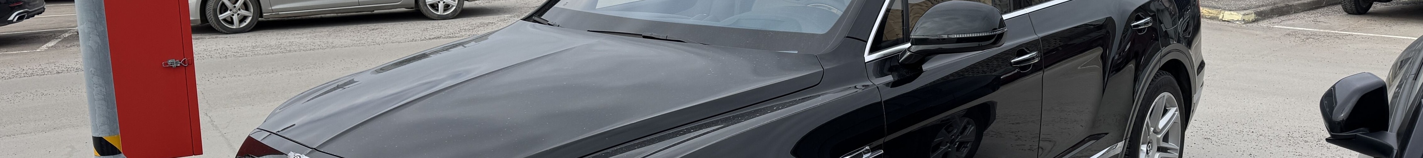 Bentley Bentayga Hybrid