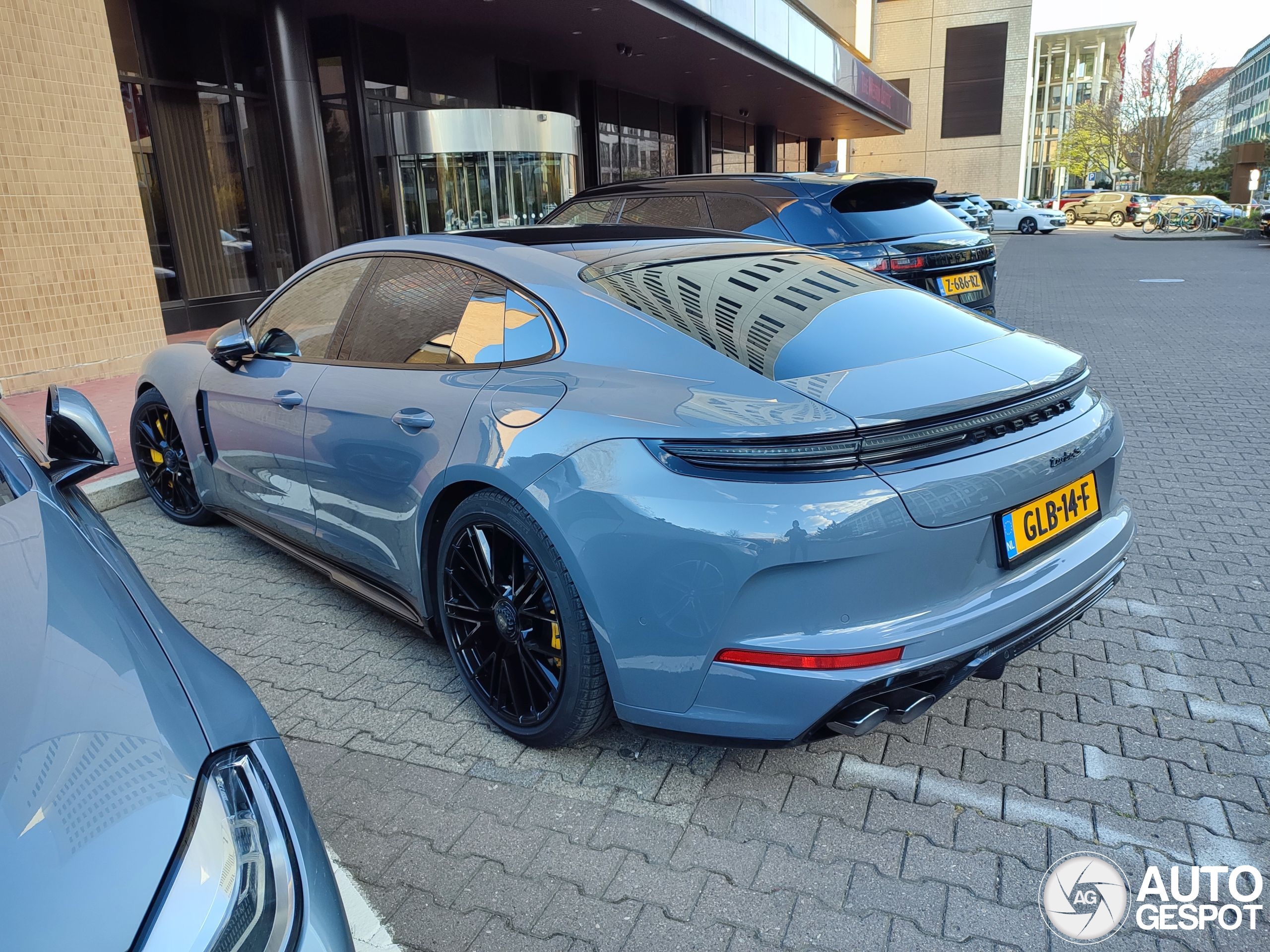 Porsche 972 Panamera Turbo S E-Hybrid