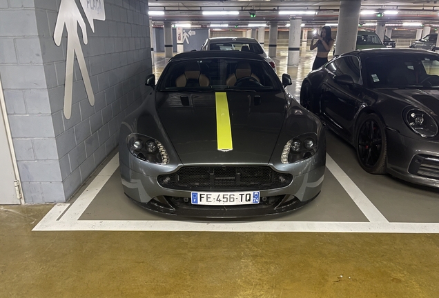 Aston Martin V8 Vantage AMR Roadster
