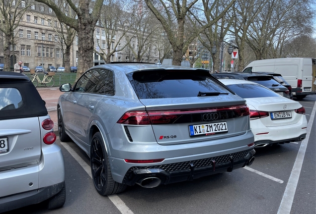 Audi RS Q8 2024