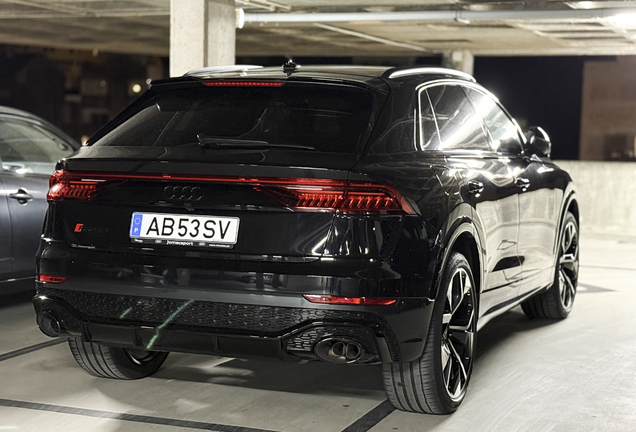 Audi RS Q8