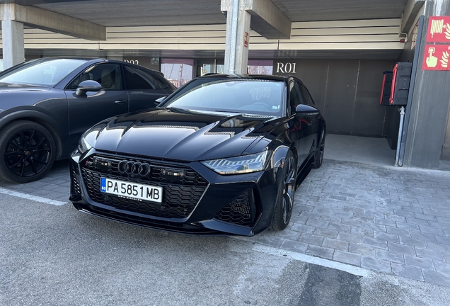 Audi RS6 Avant C8