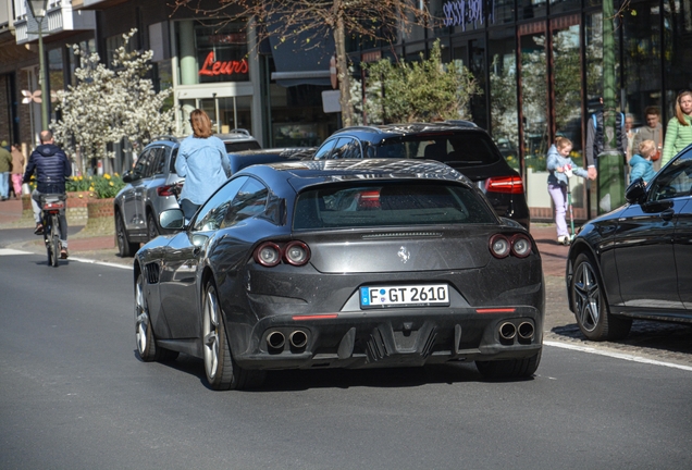 Ferrari GTC4Lusso