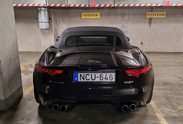 Jaguar F-TYPE R AWD Convertible