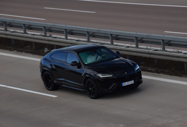 Lamborghini Urus