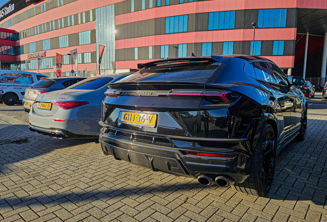 Lamborghini Urus Performante