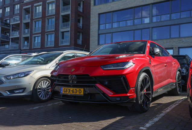 Lamborghini Urus S
