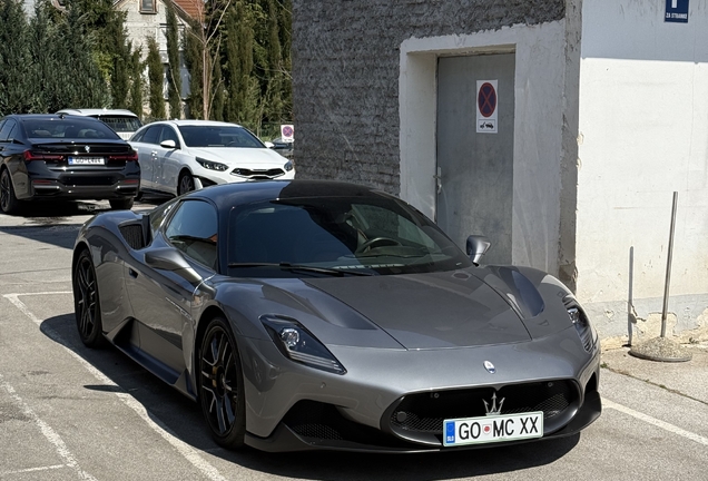 Maserati MC20