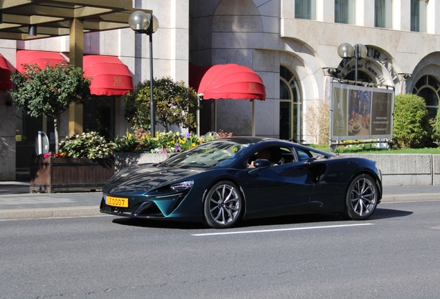 McLaren Artura