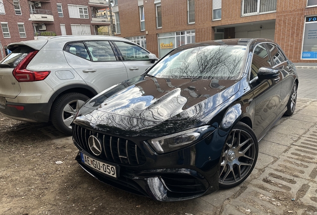 Mercedes-AMG A 45 S W177