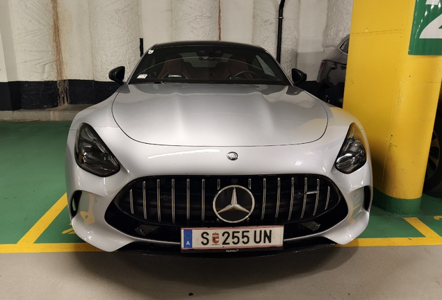 Mercedes-AMG GT 63 C192