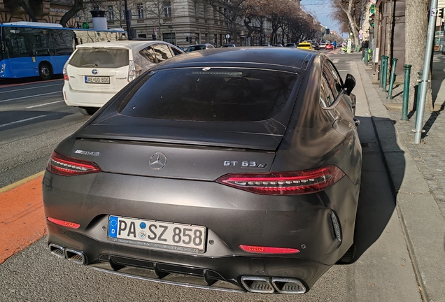 Mercedes-AMG GT 63 S X290