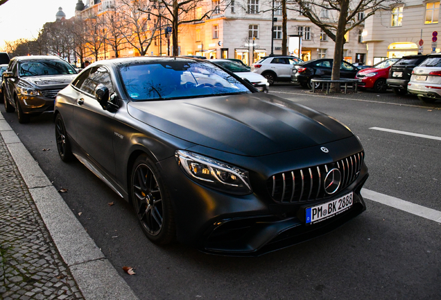 Mercedes-AMG S 63 Coupé C217 2018 Yellow Night Edition