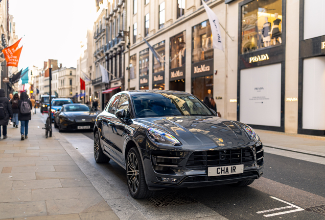 Porsche 95B Macan Turbo