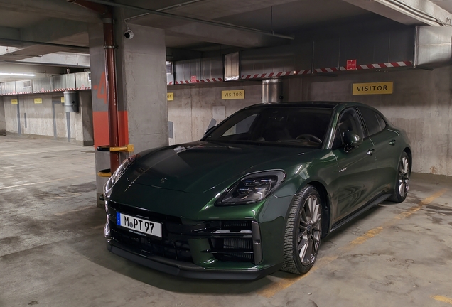 Porsche 972 Panamera Turbo E-Hybrid