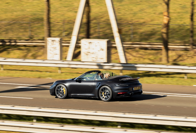 Porsche 992 Turbo S Cabriolet