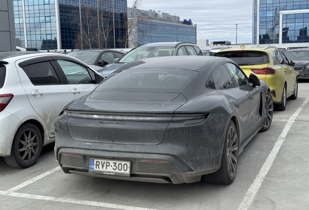 Porsche Taycan GTS