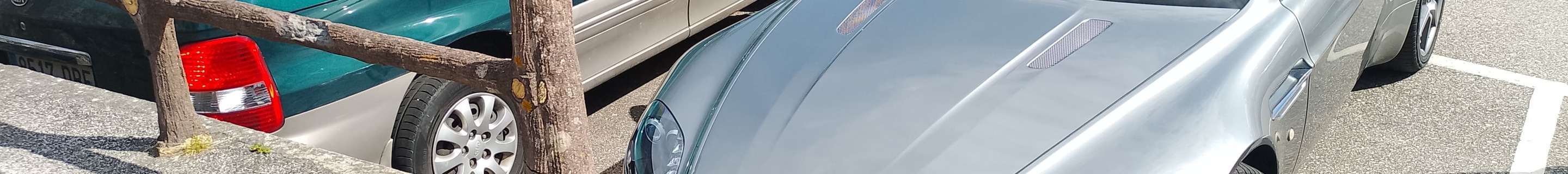 Aston Martin V8 Vantage