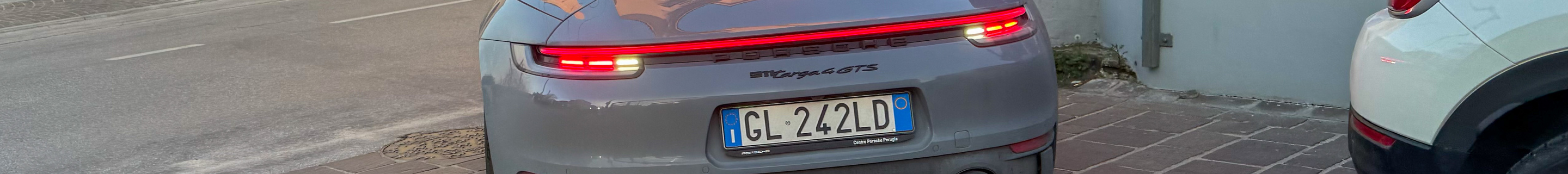 Porsche 992 Targa 4 GTS