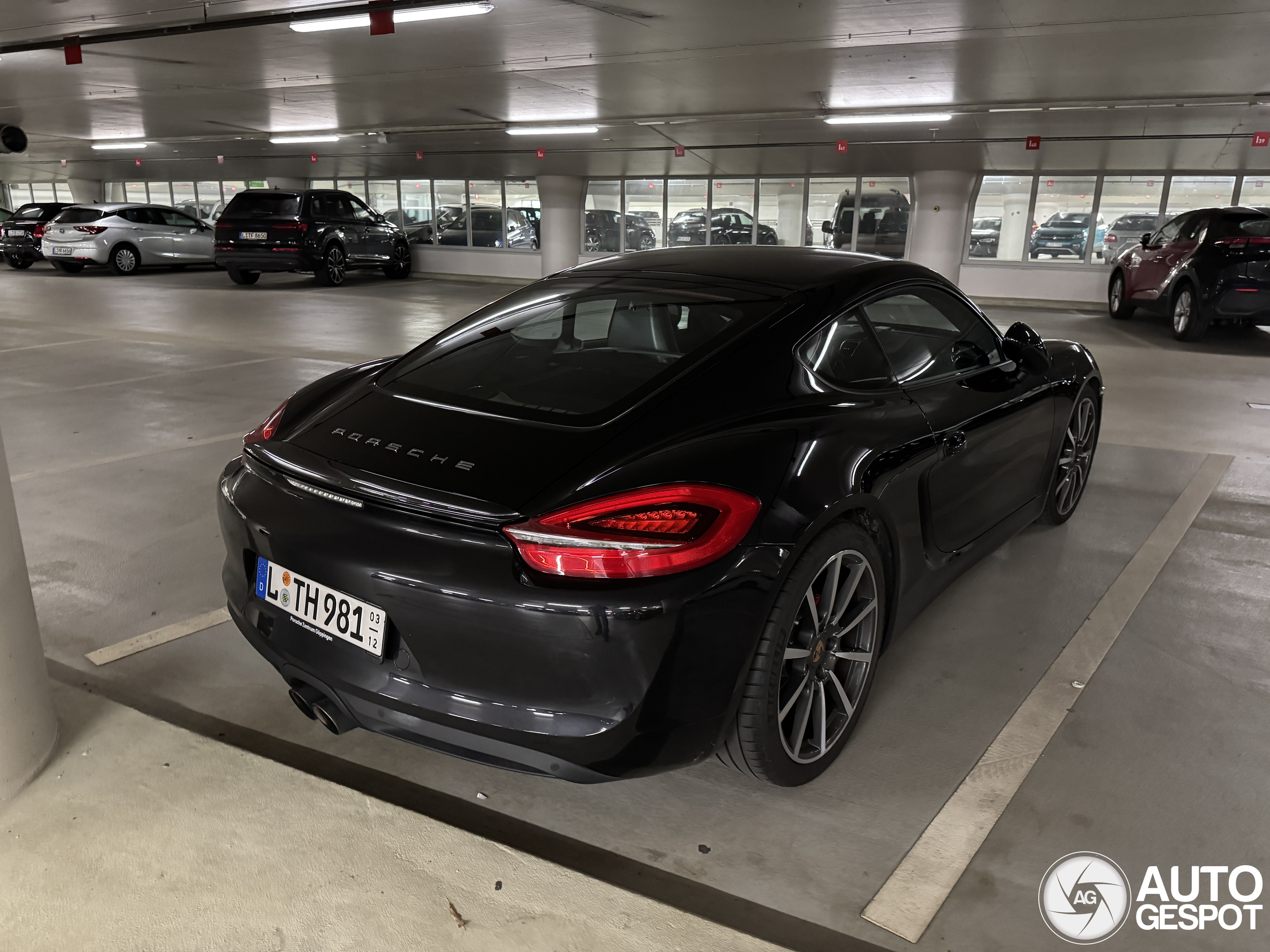 Porsche 981 Cayman S