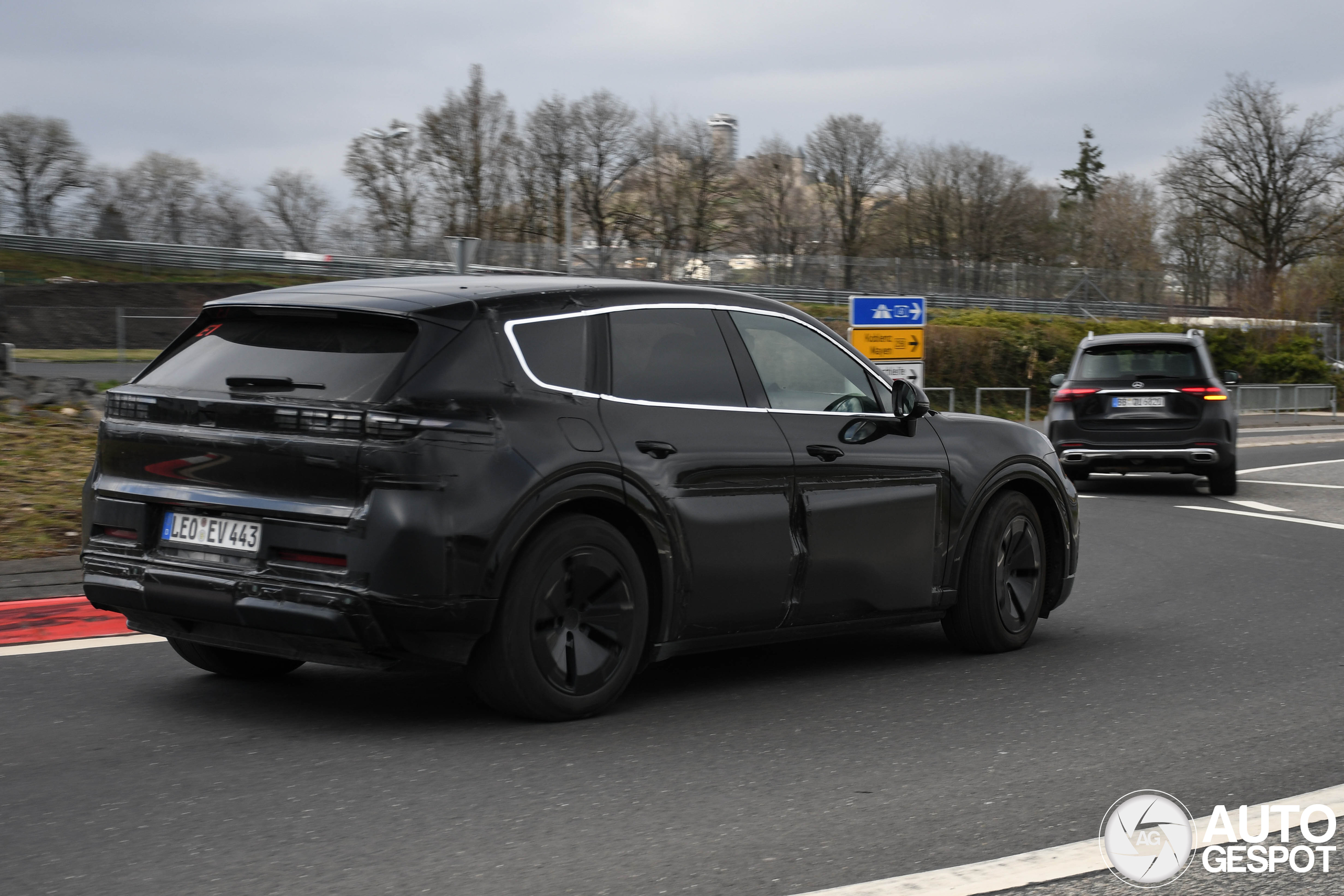 Porsche Cayenne EV