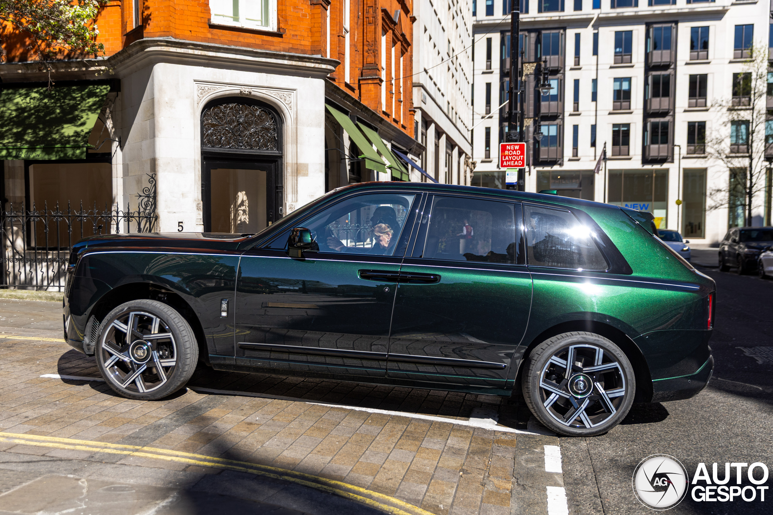 Rolls-Royce Cullinan Series II Black Badge