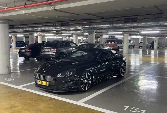 Aston Martin DBS Volante