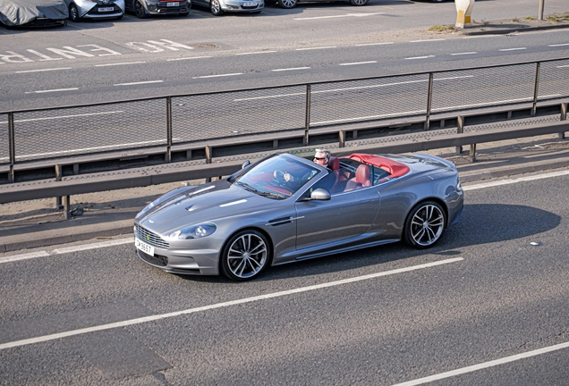 Aston Martin DBS Volante