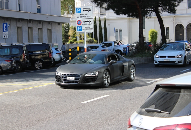 Audi R8 V10
