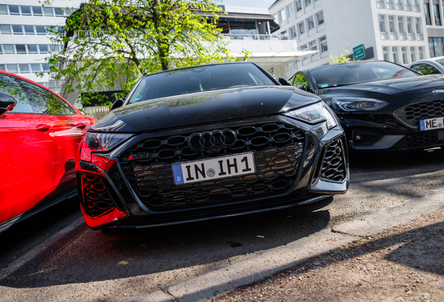 Audi RS3 Sedan 8Y