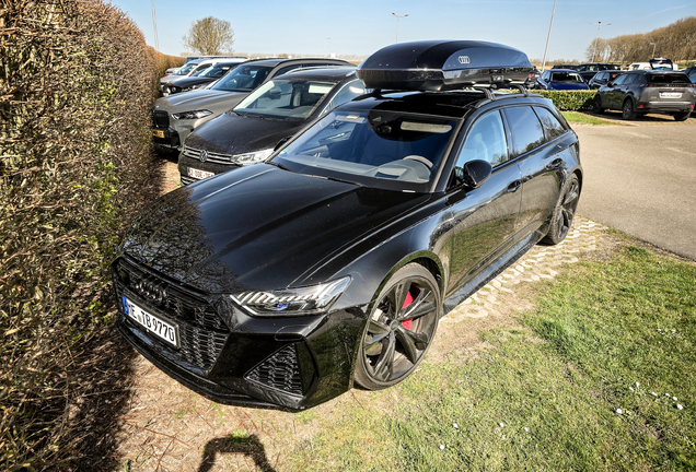 Audi RS6 Avant C8