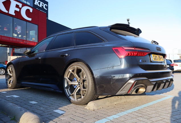 Audi RS6 Avant C8 Urban