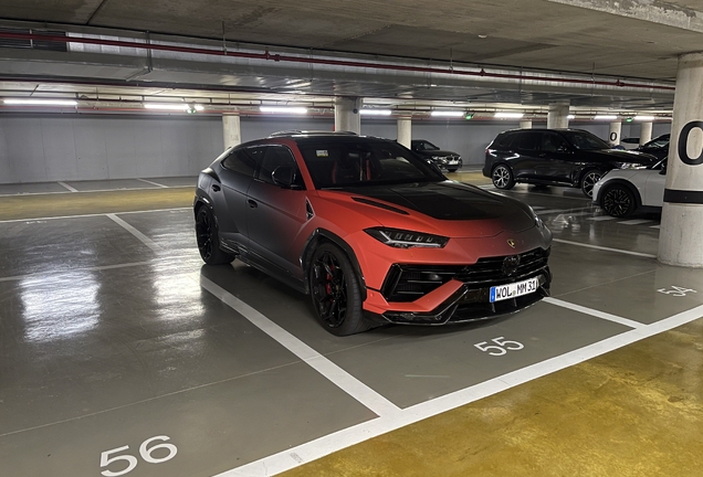 Lamborghini Urus Performante