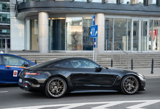 Mercedes-AMG GT 63 C192