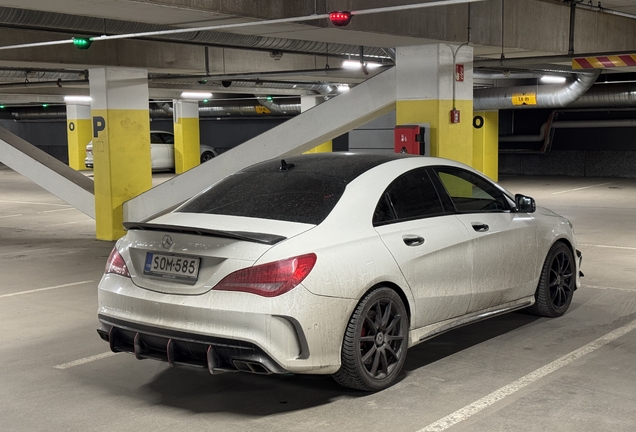 Mercedes-Benz CLA 45 AMG C117