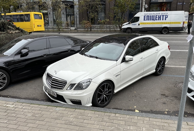 Mercedes-Benz E 63 AMG W212