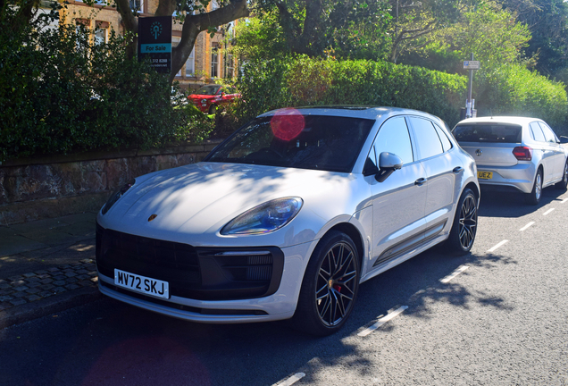Porsche 95B Macan GTS MkIII