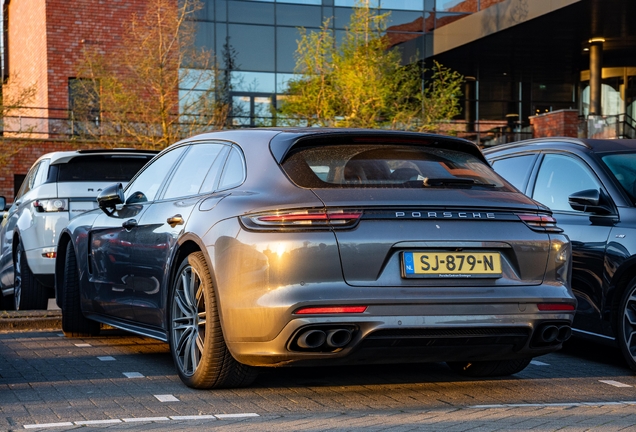 Porsche 971 Panamera Turbo S E-Hybrid Sport Turismo