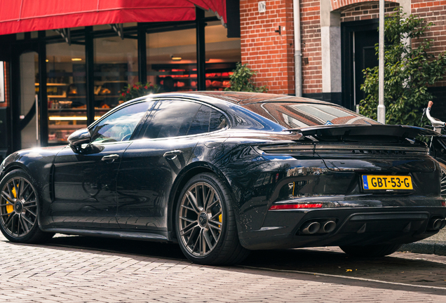 Porsche 972 Panamera Turbo E-Hybrid